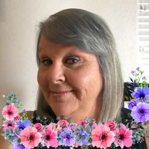 Meet your Posher, Debra